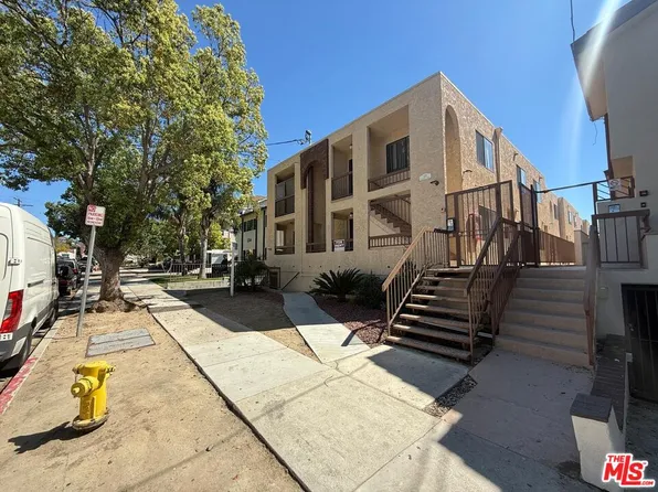 330 Cameron Pl APT 1, Glendale, CA 91207