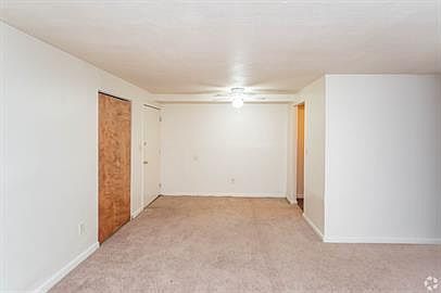 3rd image of 425 Southern Blvd NW #10783205
