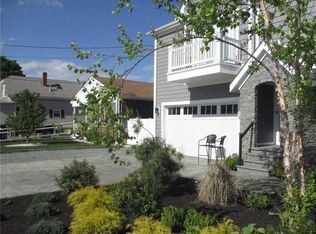 36 Hyde Ave, Pawtucket, RI 02861