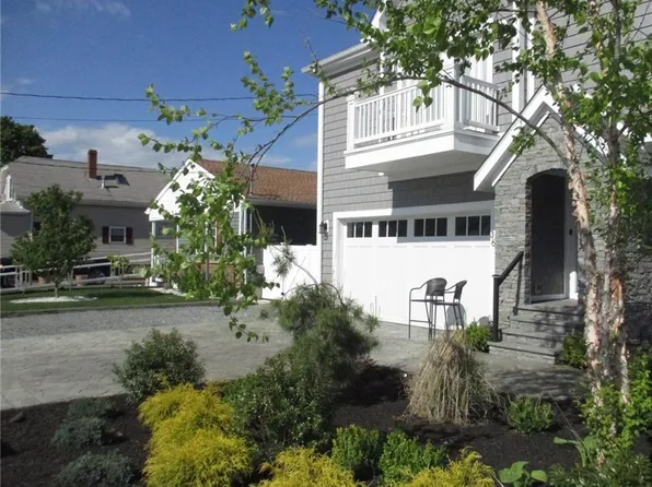36 Hyde Ave, Pawtucket, RI 02861