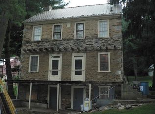 226 Frogtown Rd, Pequea, PA 17565