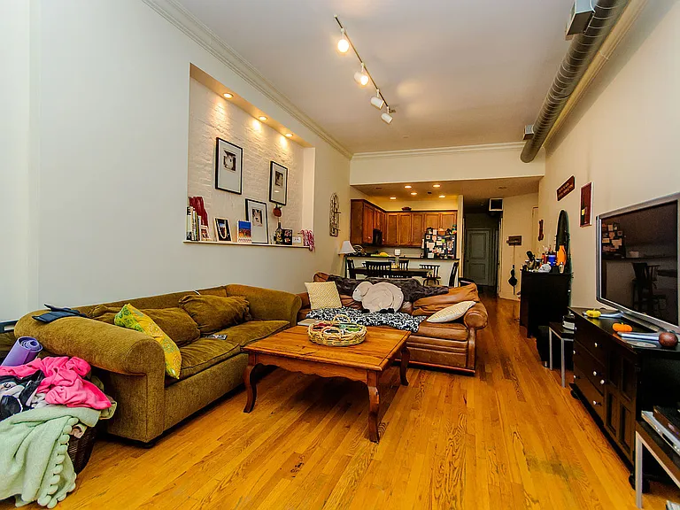 531 N Wells St #166-W — Photo 17