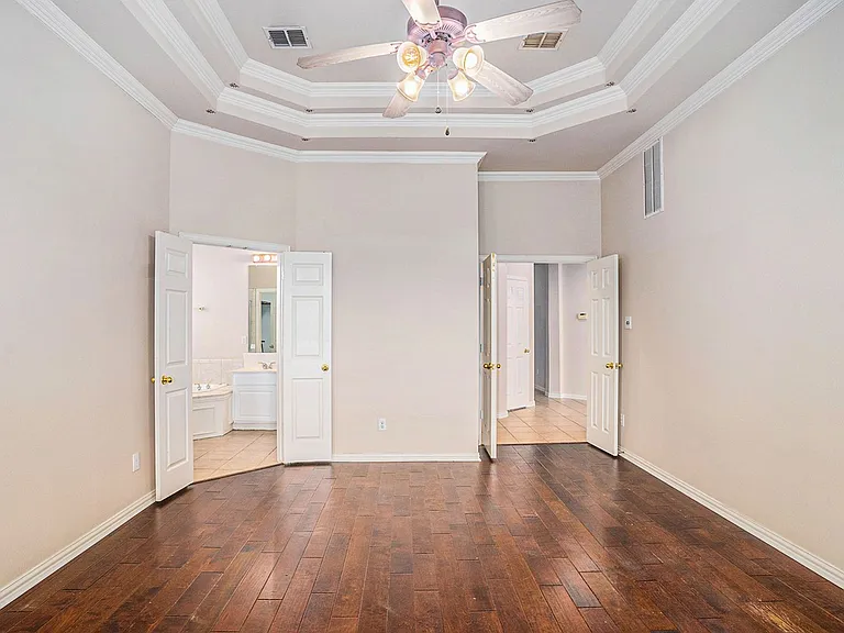 4213 Sharondale Dr — Photo 12