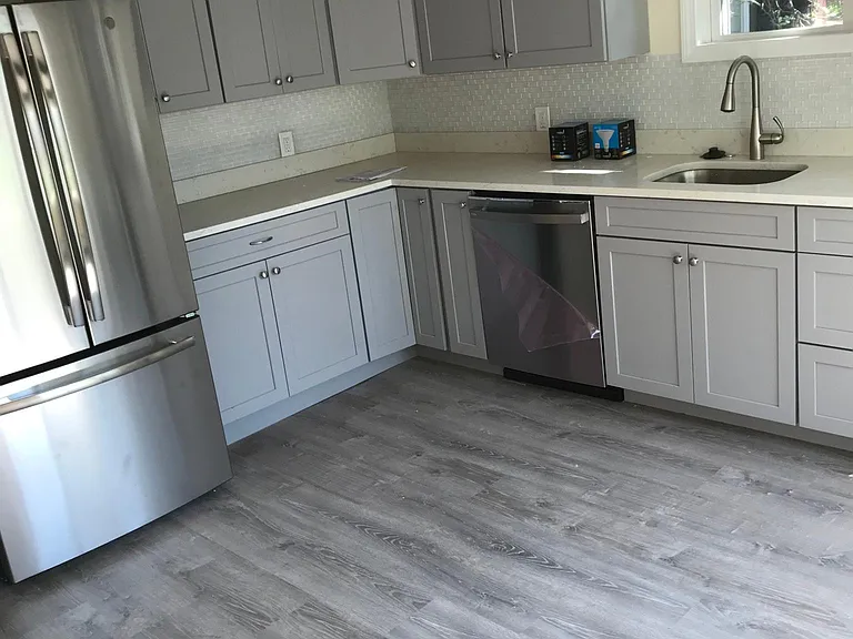 11 Watson St #WHOLE HOUSE — Photo 10