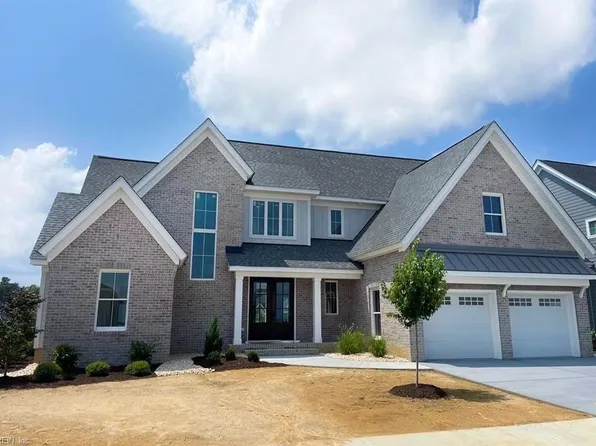 27 River Edge Dr, Suffolk, VA 23433