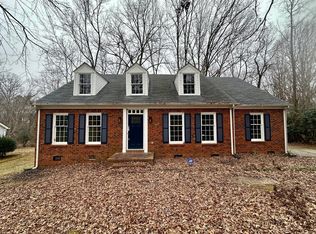 1401 Longbrook Dr, Charlotte, NC 28270