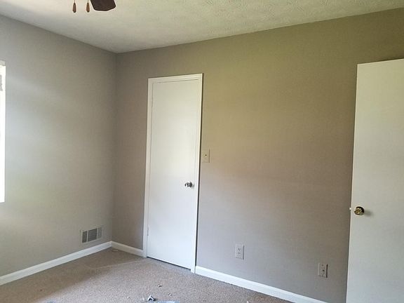 2nd image of 422 Northdale Ct #422