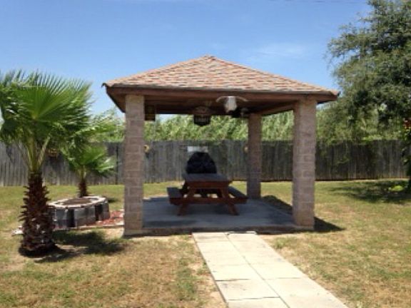 4th image of 3227 Chetumal Ave