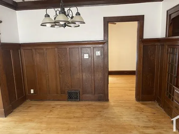 2514 N 41st St, Milwaukee, WI 53210