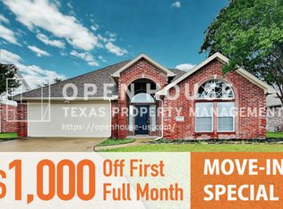 511 Brazos St, Forney, TX 75126