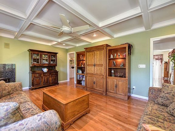 5th image of 2880 Dos Vistas Dr