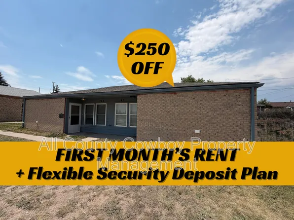 142 S Cribbon Ave, Cheyenne, WY 82007