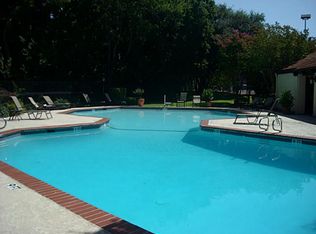 9611 Robin Song Rd, Dallas, TX 75243