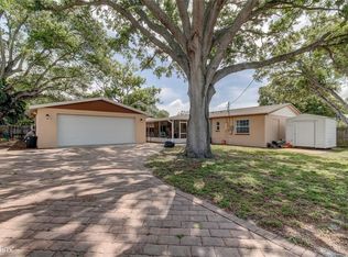 3020 Lake Vista Dr, Clearwater, FL 33759
