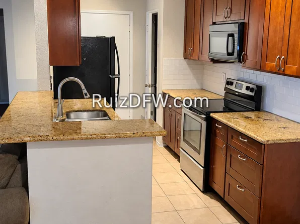 7517-19 Tiffany Meadows Ln, Fort Worth, TX 76140