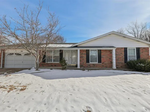 3904 Arbre Ln, Florissant, MO 63034