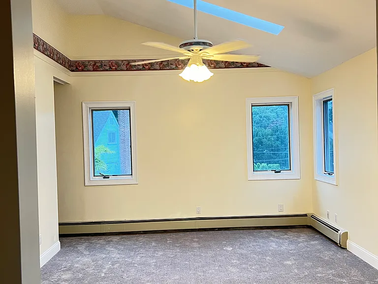 39 Arcadia Dr — Photo 14