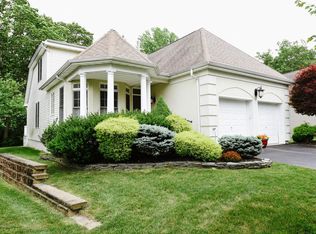 12 Winterberry Ct, Asbury Park, NJ 07712