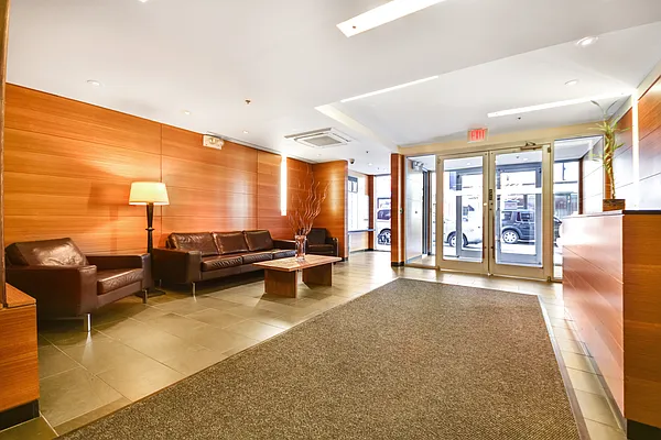 Rented by Compass | media 39