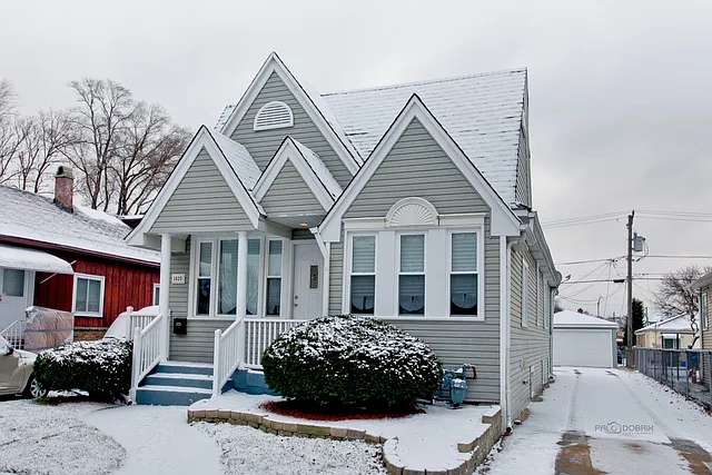 1625 N 15th Ave photo 1