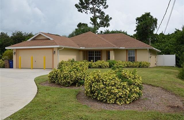 1st image of 3611 Lee Blvd Unit 7