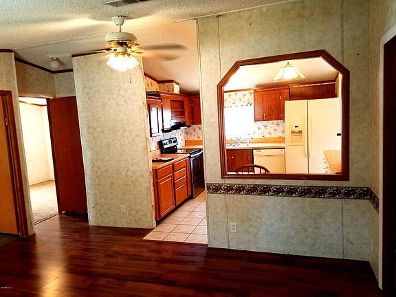 3rd image of 9525 SE 164th Pl