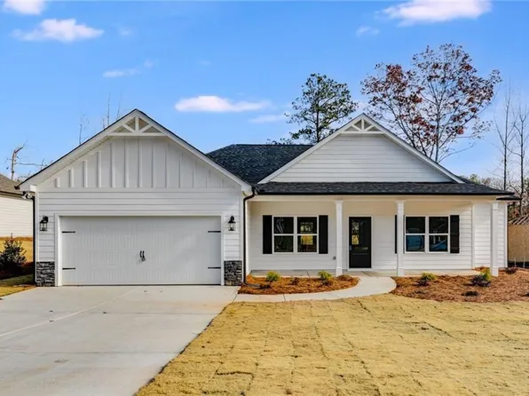 8950 Callaway Dr, Winston, GA 30187