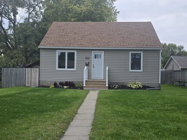 206 20th St S, Benson, MN 56215