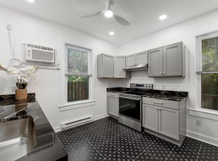 422 W Clifford St APT 2, Winchester, VA 22601