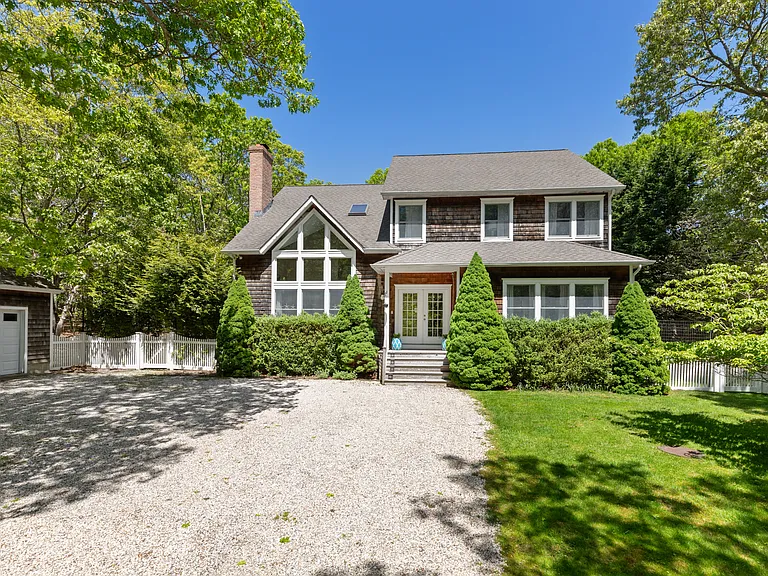 3 Hollow Tree Ln — Photo 1