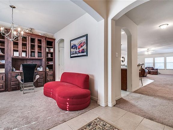 5th image of 804 Creekside Dr