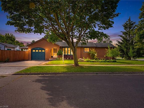 2nd image of 35 Windy Ridge Dr