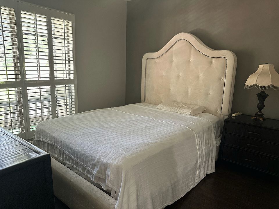 2nd image of 4510 Druid Ln APT 209