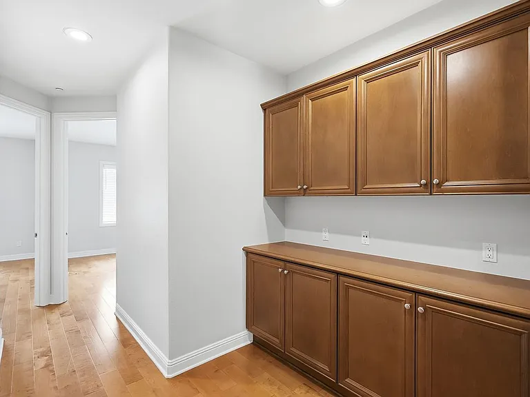 11528 Verona Dr — Photo 15