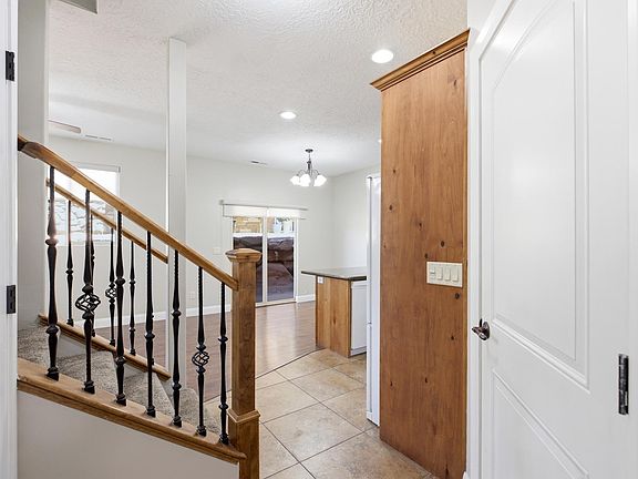 3rd image of 370 W Buena Vista Blvd #190
