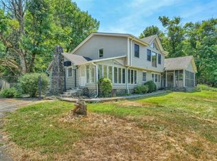 36 Oxford Springs Rd, Chester, NY 10918