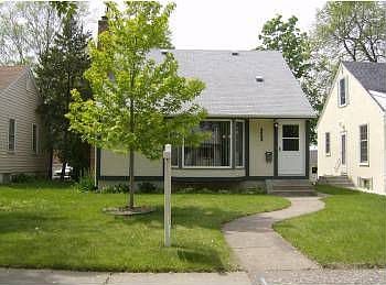 1st image of 3633 Quail Ave N