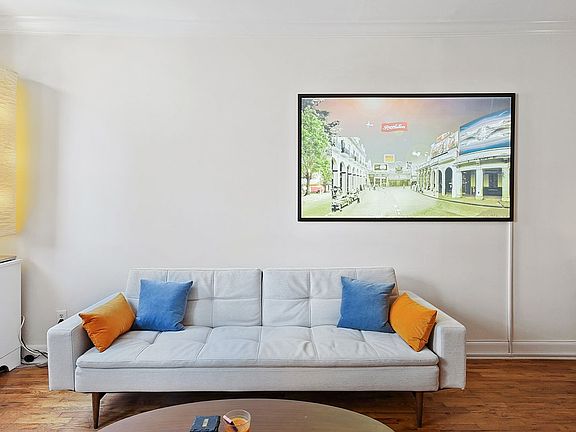 4th image of 250 W 16th St APT 4D