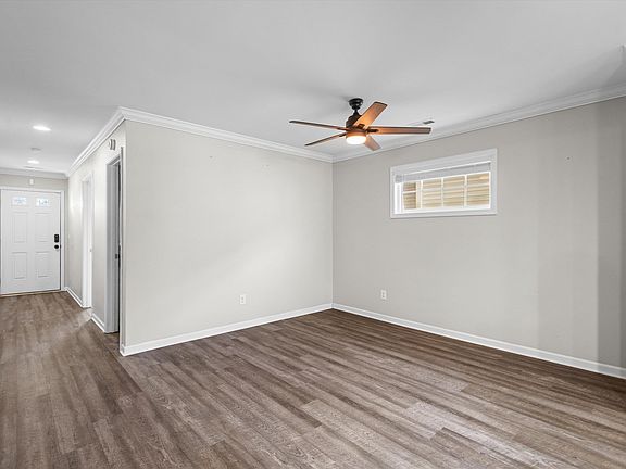 5th image of 58 Mayapple Dr