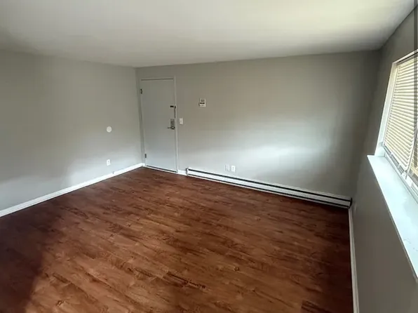 2367 Memorial Pkwy APT 1, Fort Thomas, KY 41075
