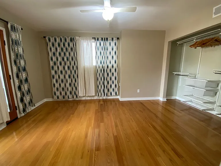 4270 Maryland St — Photo 26