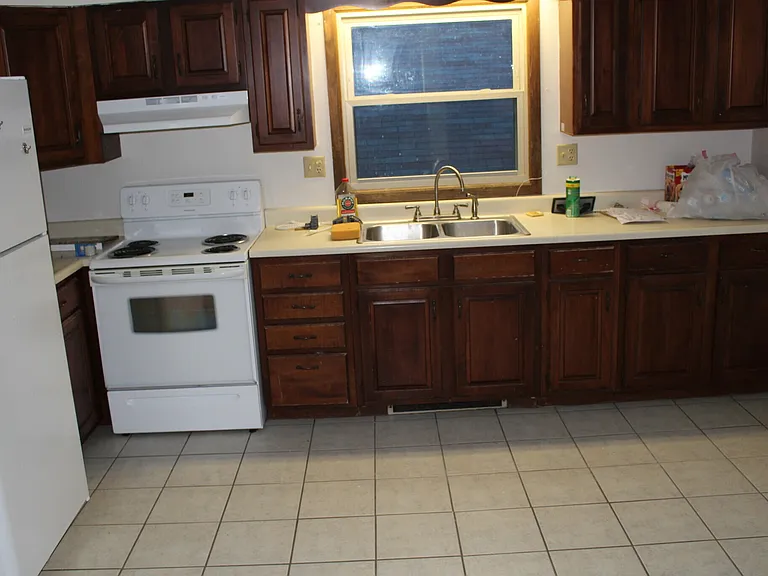 187 Oakland Rd — Photo 25
