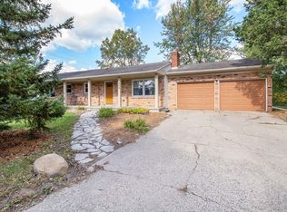 535 E Haslett Rd, Williamston, MI 48895