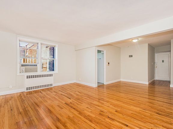 3rd image of 5600 Netherland Ave #6B