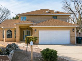 1724 Cherokee Rd NW, Albuquerque, NM 87107