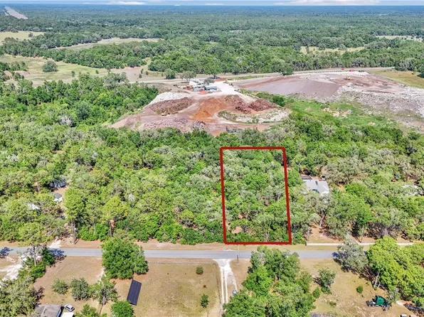 5823 N Highland Park Dr, Hernando, FL 34442