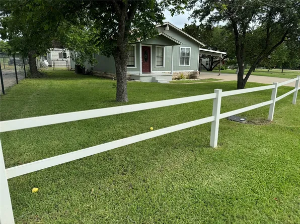 574 County Road 1812, Clifton, TX 76634