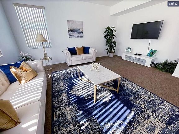 3rd image of 200 Forest View Dr