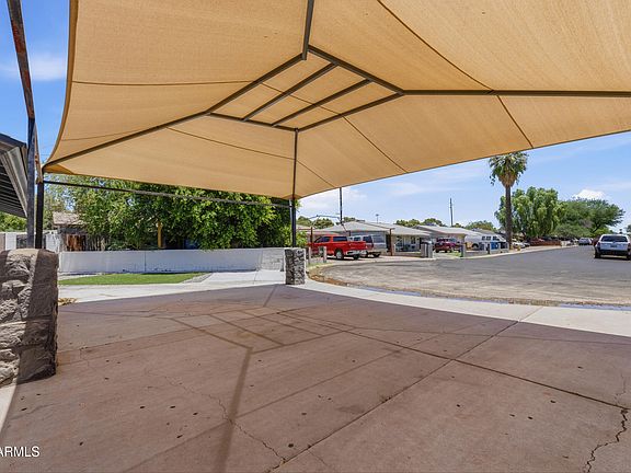 3rd image of 4426 N 34th Drive
