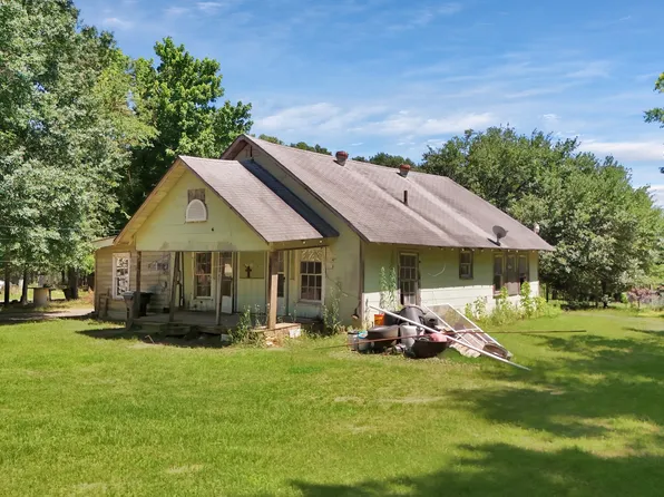 W Patterson St, Grand Saline, TX 75140